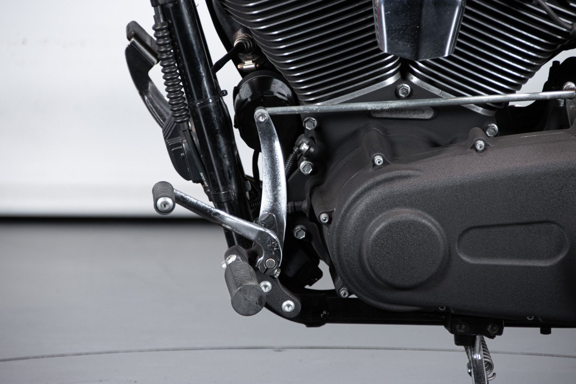 2010 HARLEY DAVIDSON DYNA WYDE GLIDE