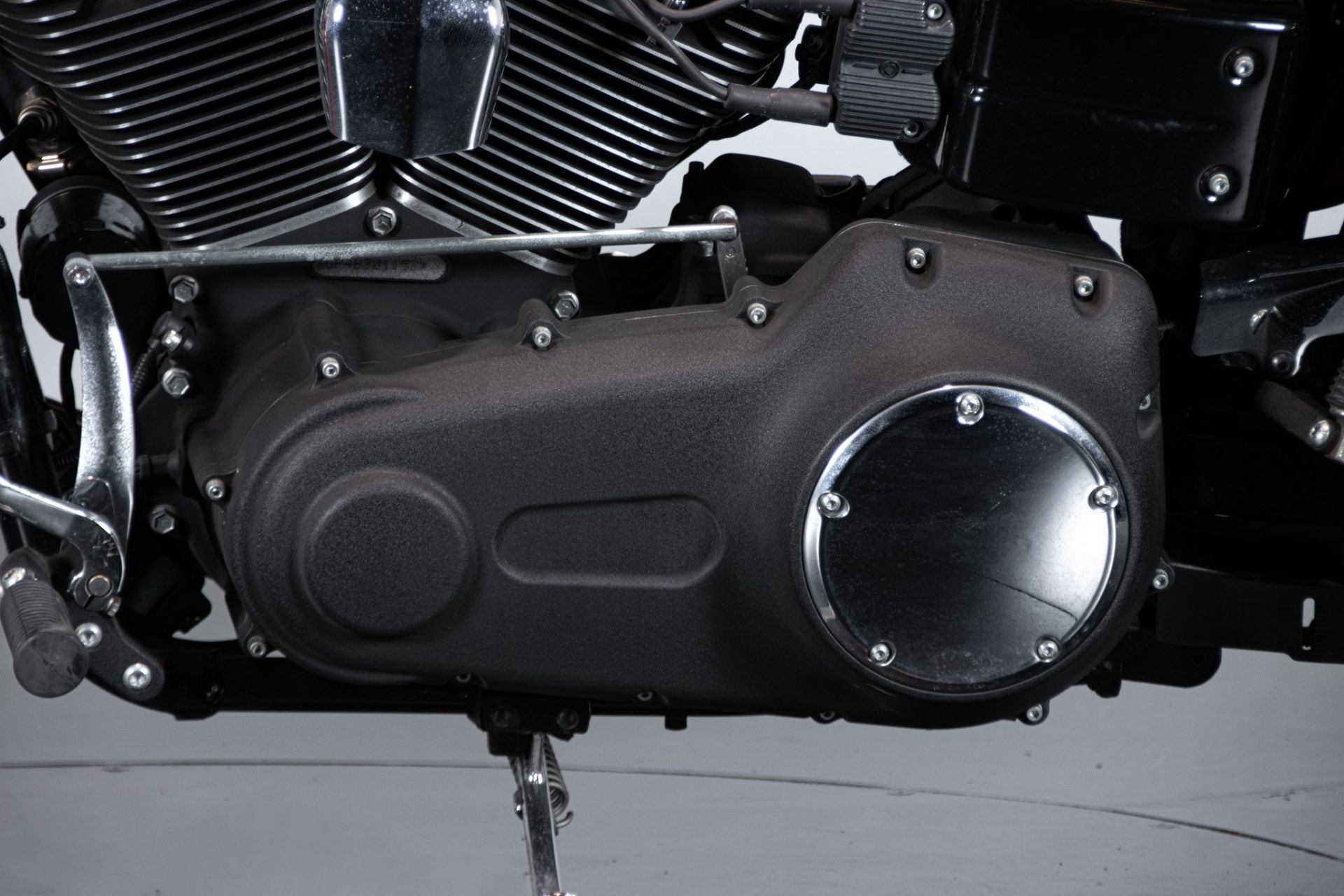 2010 HARLEY DAVIDSON DYNA WYDE GLIDE