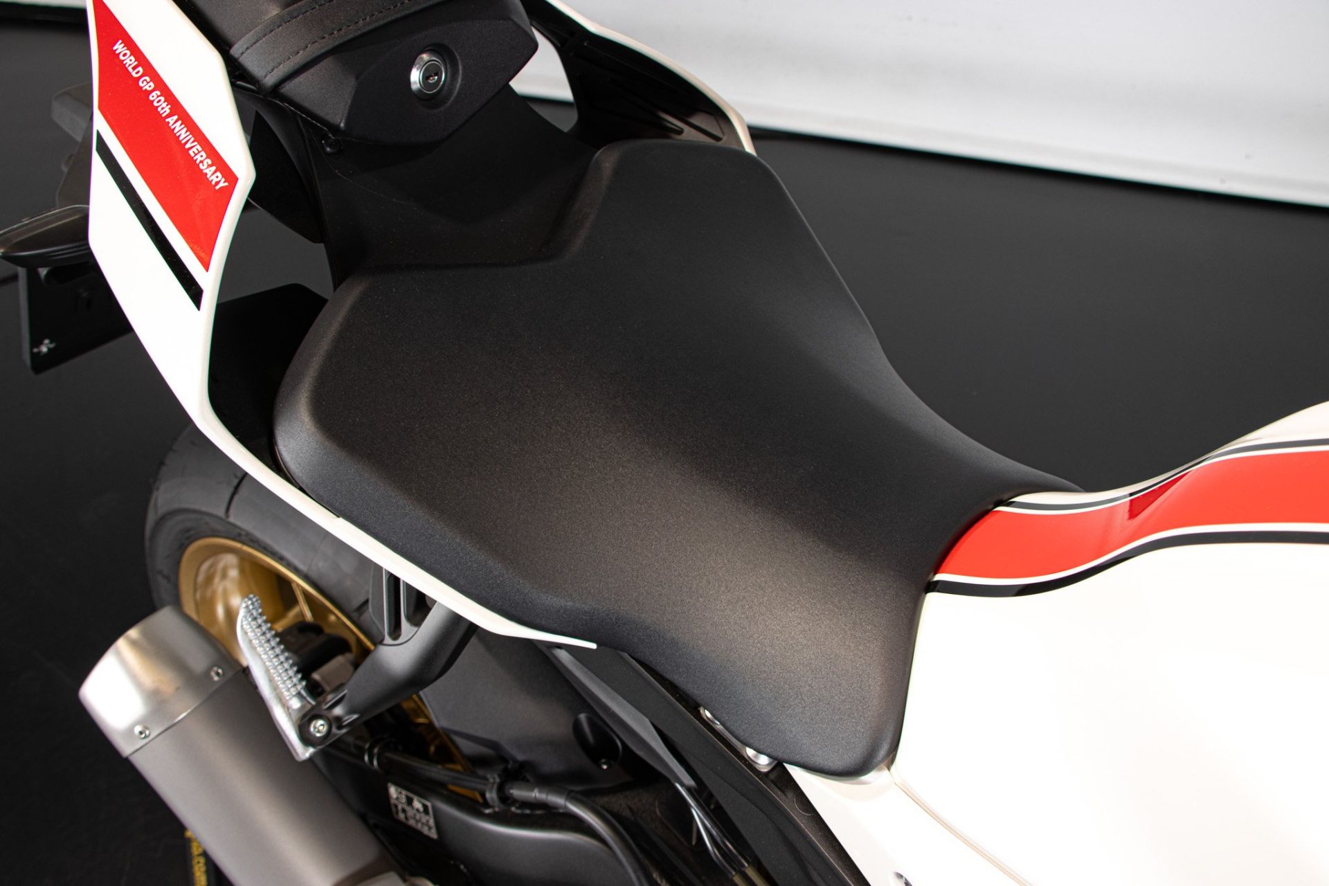 2023 YAMAHA R1 60°th ANNIVERSARIO