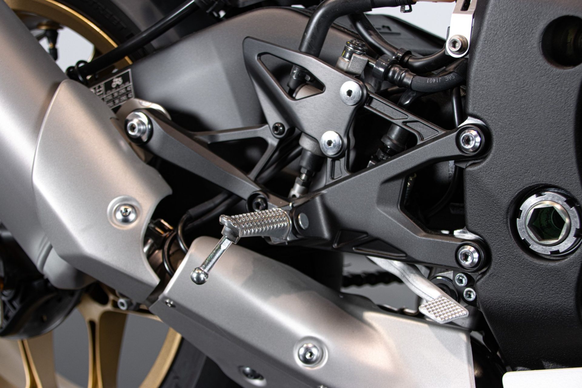 2023 YAMAHA R1 60°th ANNIVERSARIO