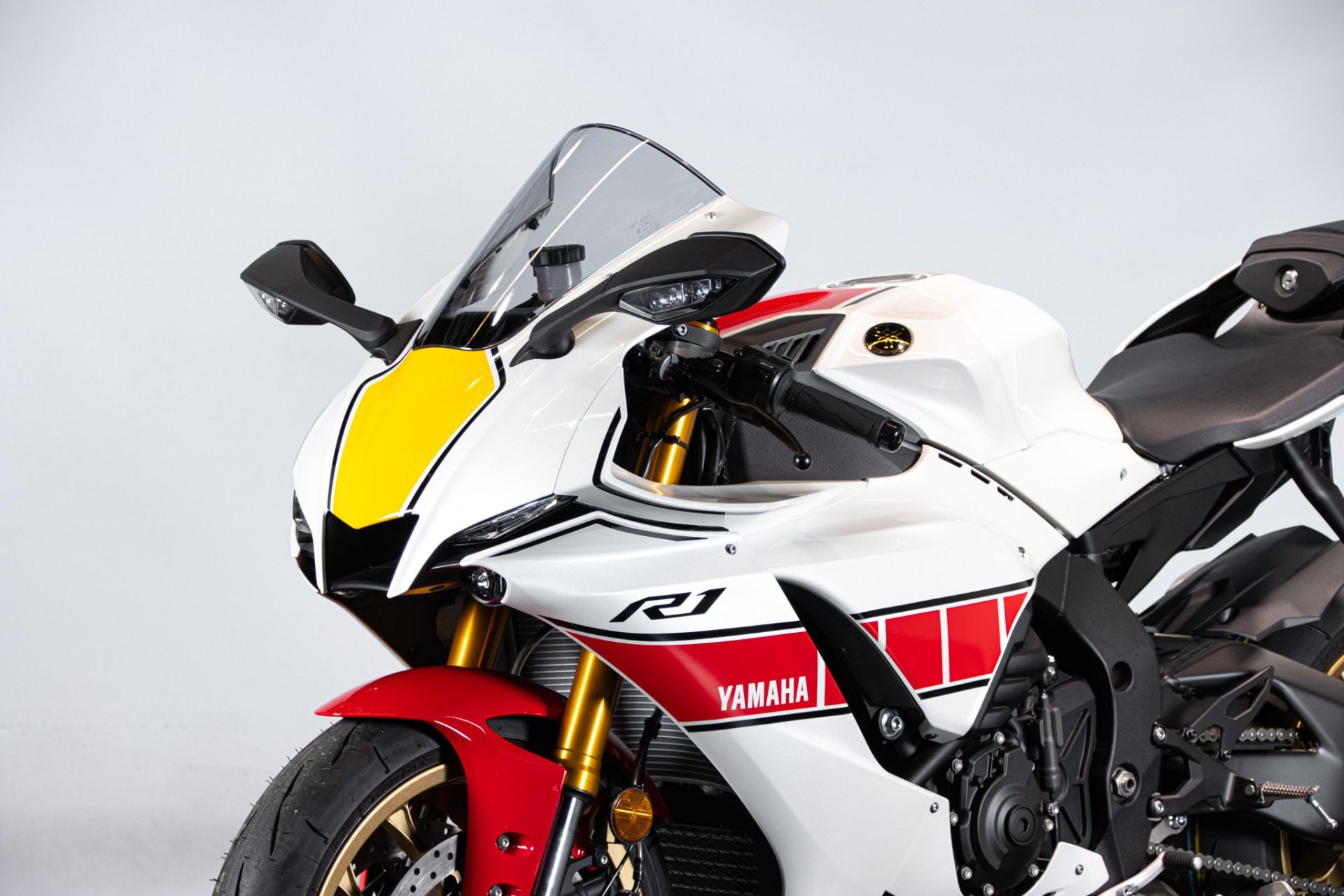 2023 YAMAHA R1 60°th ANNIVERSARIO