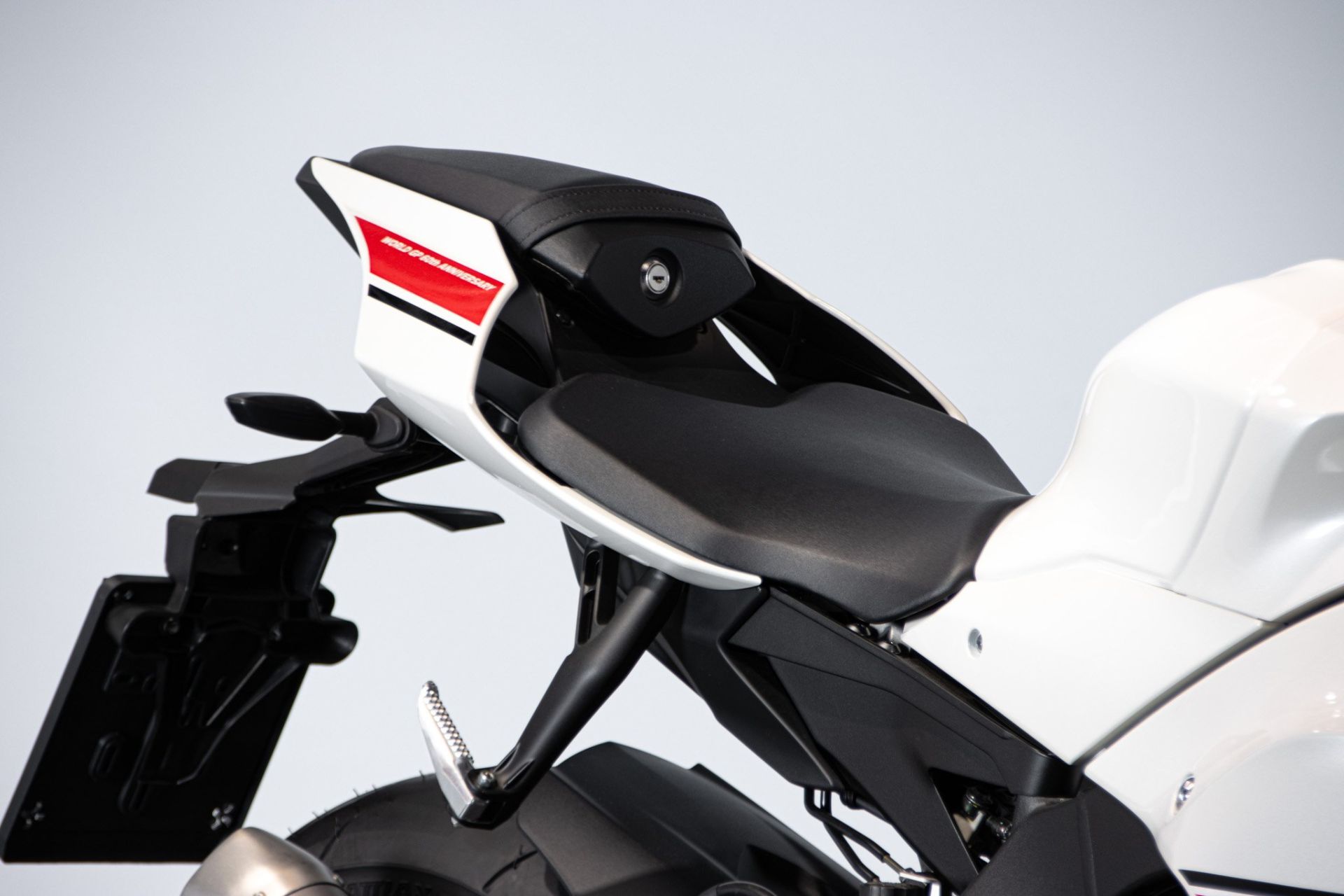 2023 YAMAHA R1 60°th ANNIVERSARIO