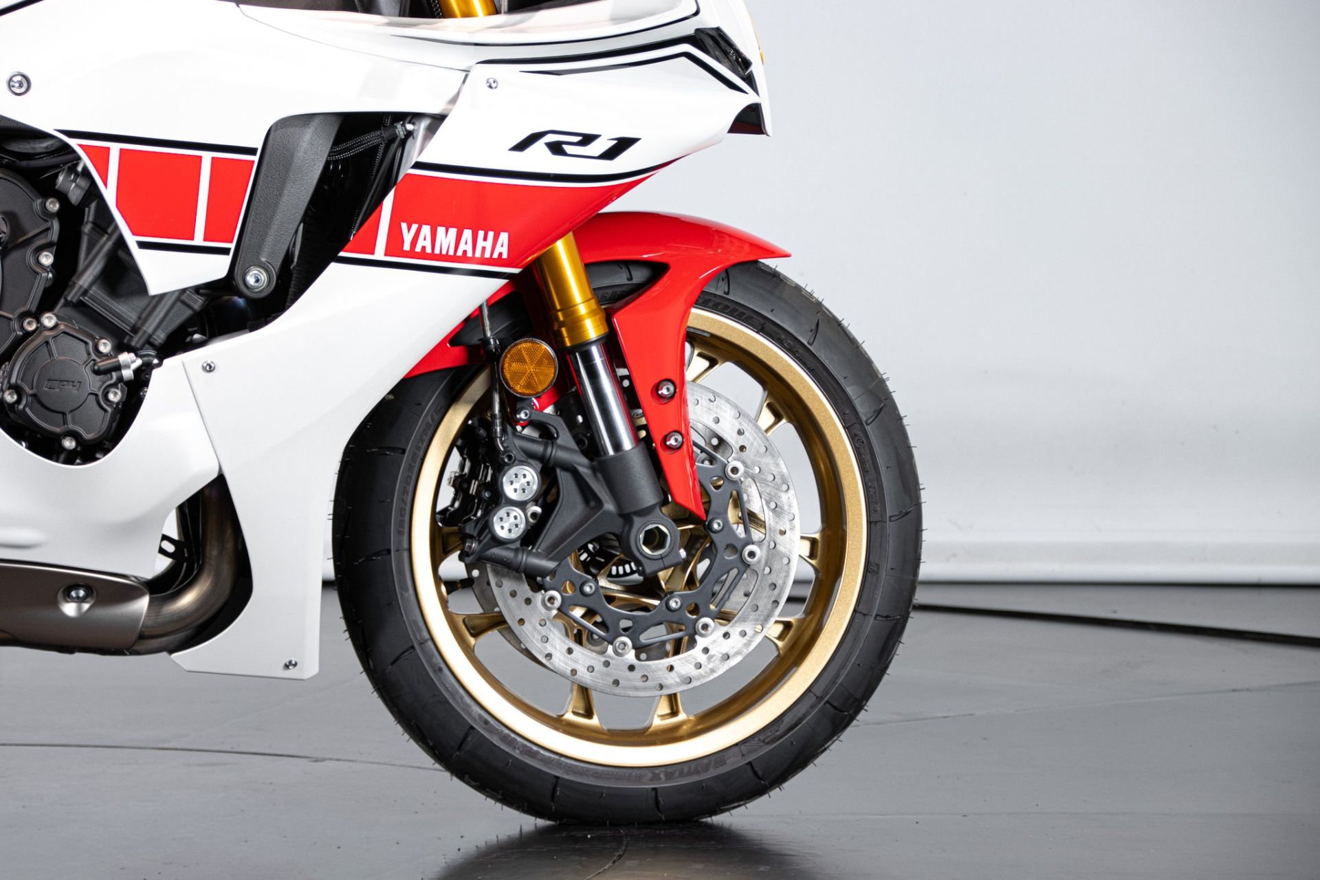 2023 YAMAHA R1 60°th ANNIVERSARIO