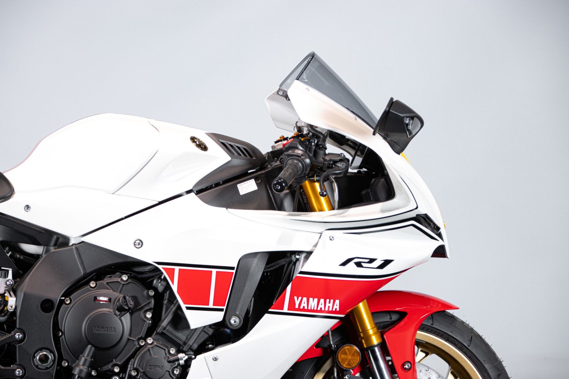2023 YAMAHA R1 60°th ANNIVERSARIO