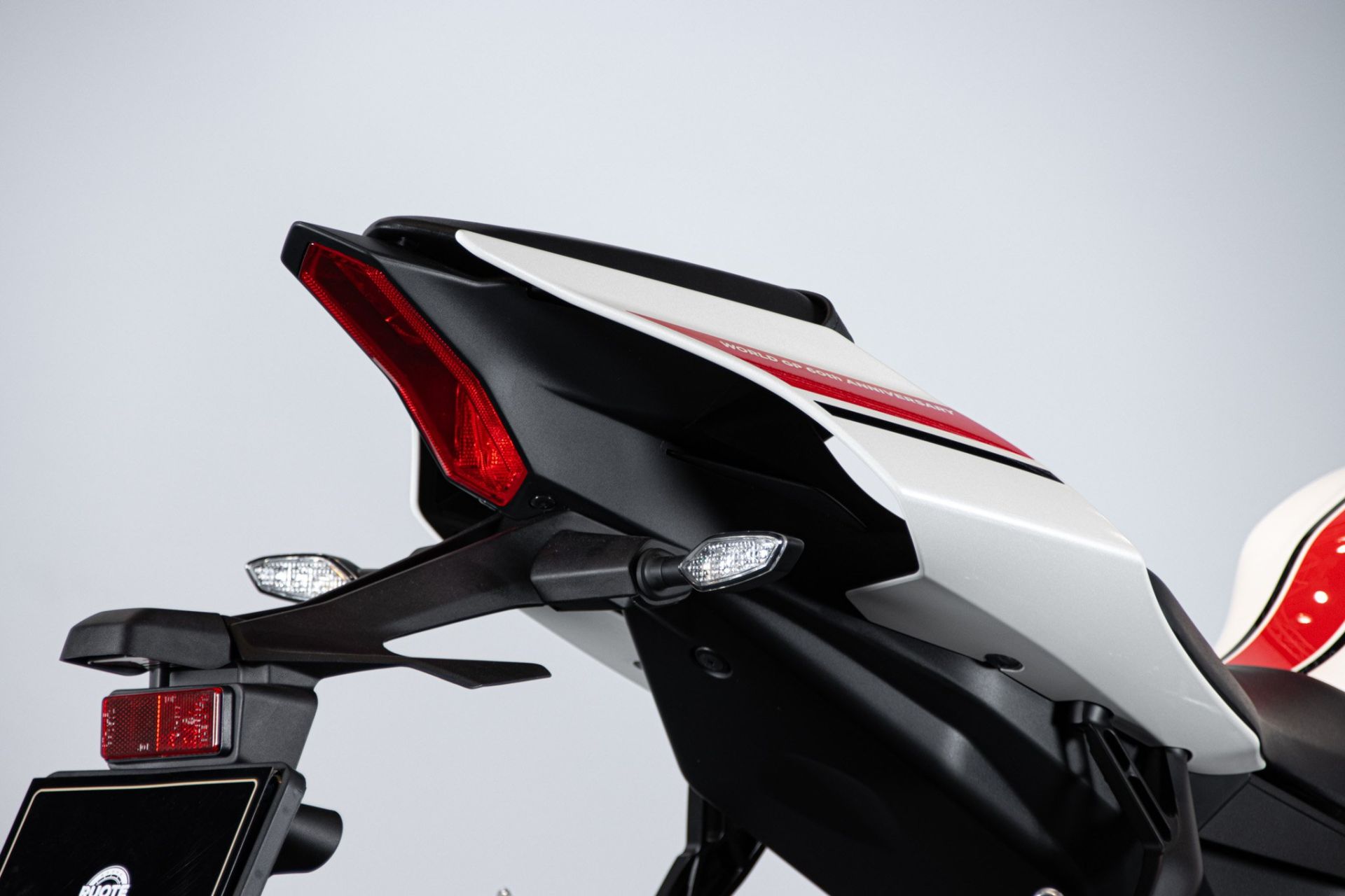 2023 YAMAHA R1 60°th ANNIVERSARIO