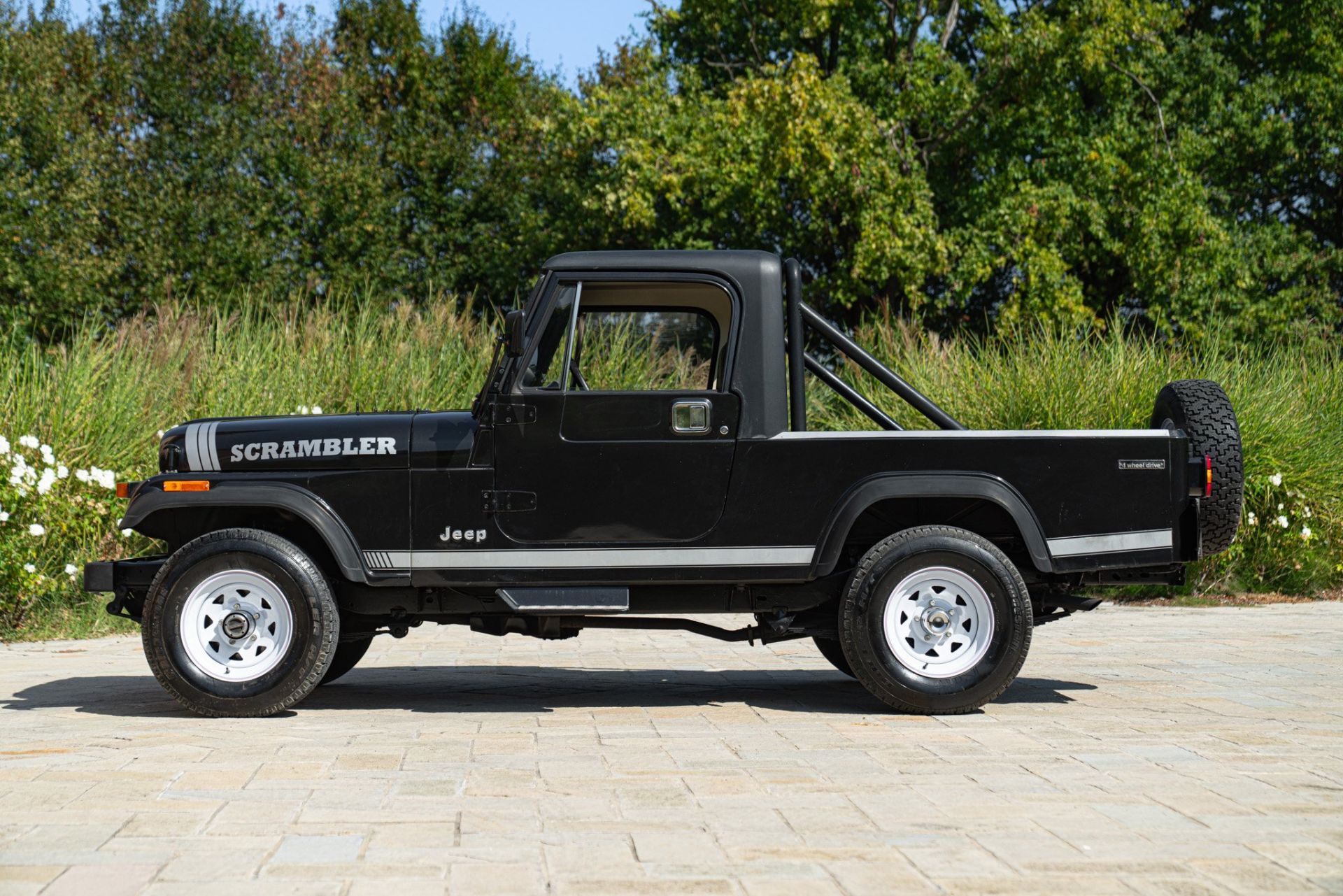 1984 JEEP CJ-8 SCRAMBLER