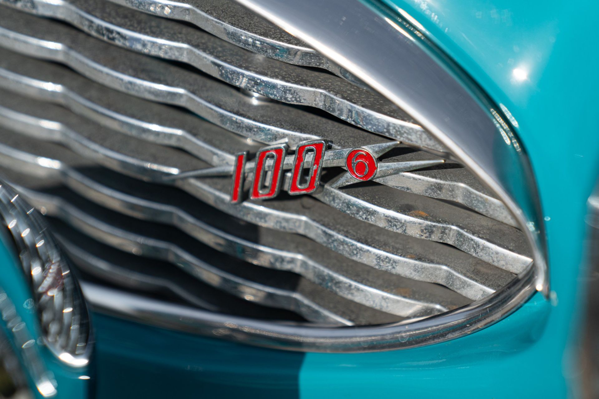 1957 AUSTIN HEALEY 100/6 BN4