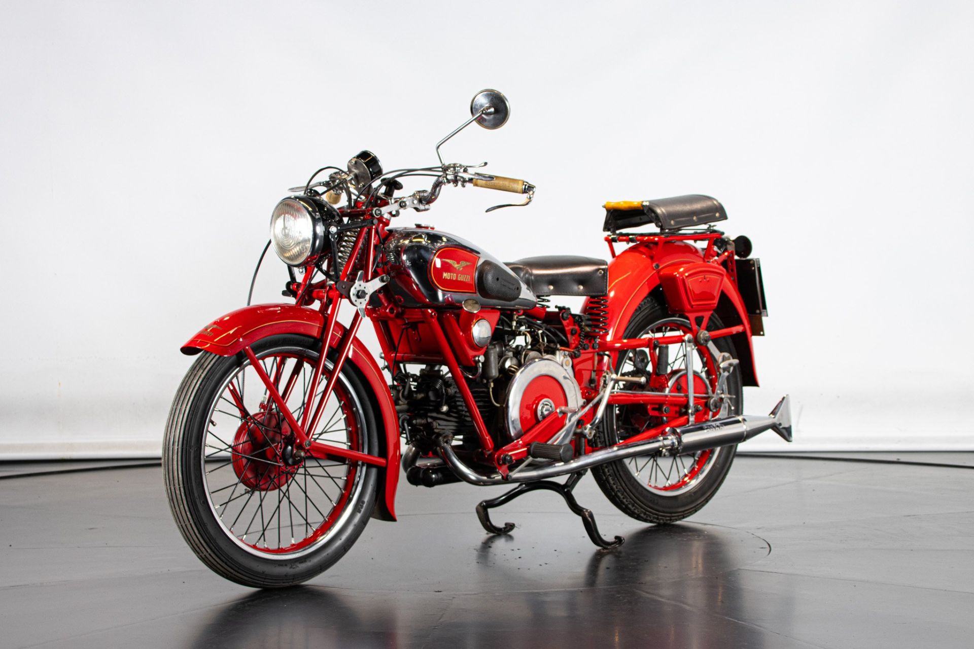 1939 MOTO GUZZI GTW 500