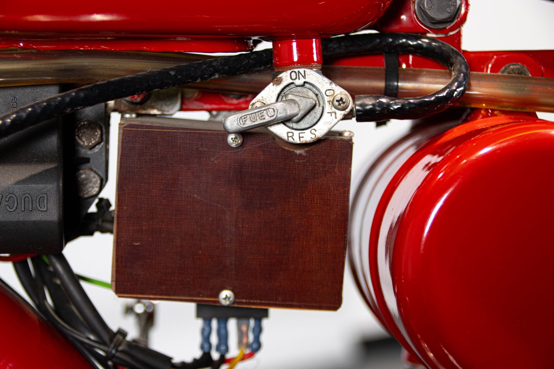 1957 MOTO GUZZI CARDELLINO