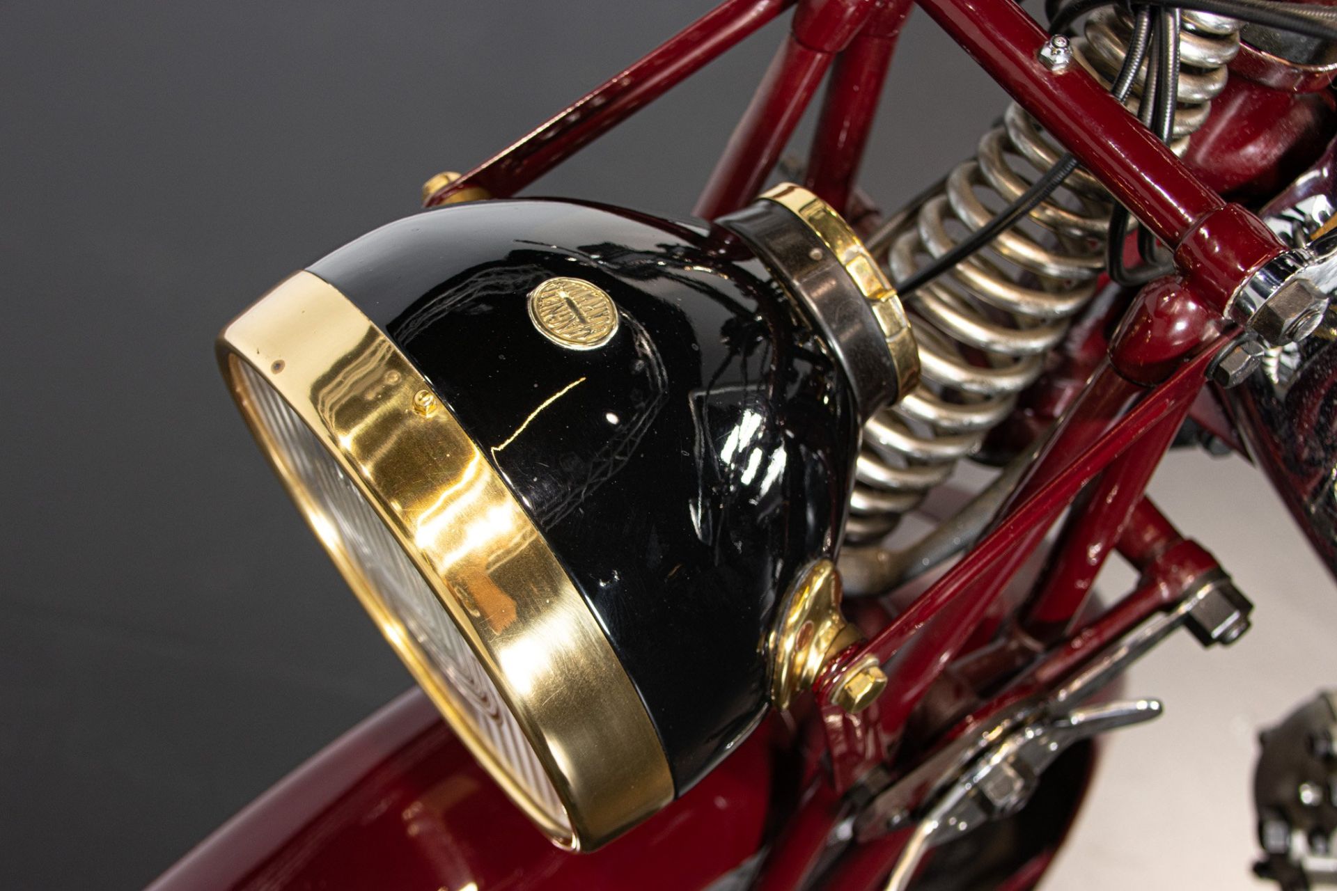 1937 MOTO GUZZI P175