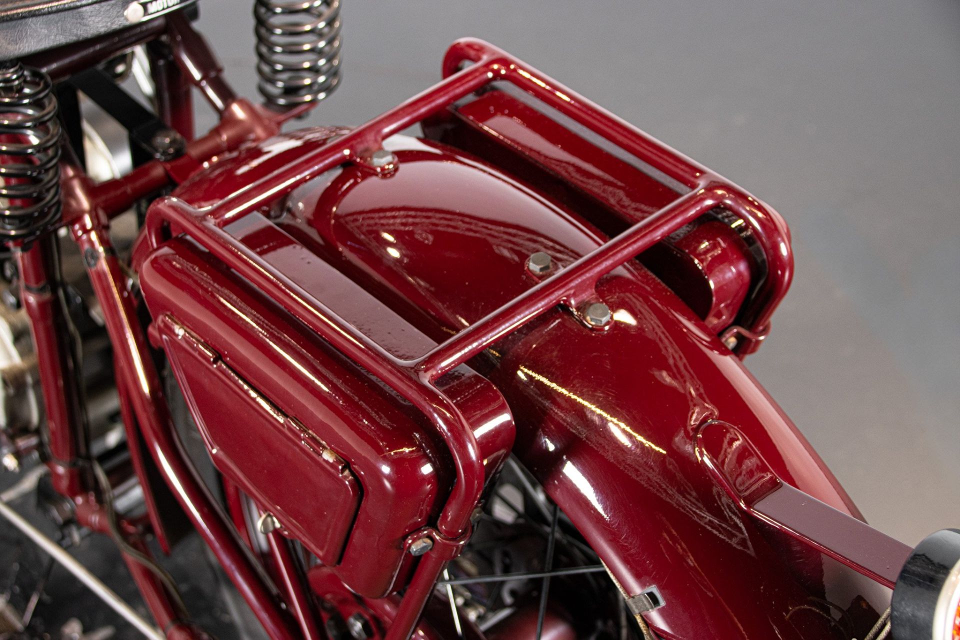 1937 MOTO GUZZI P175