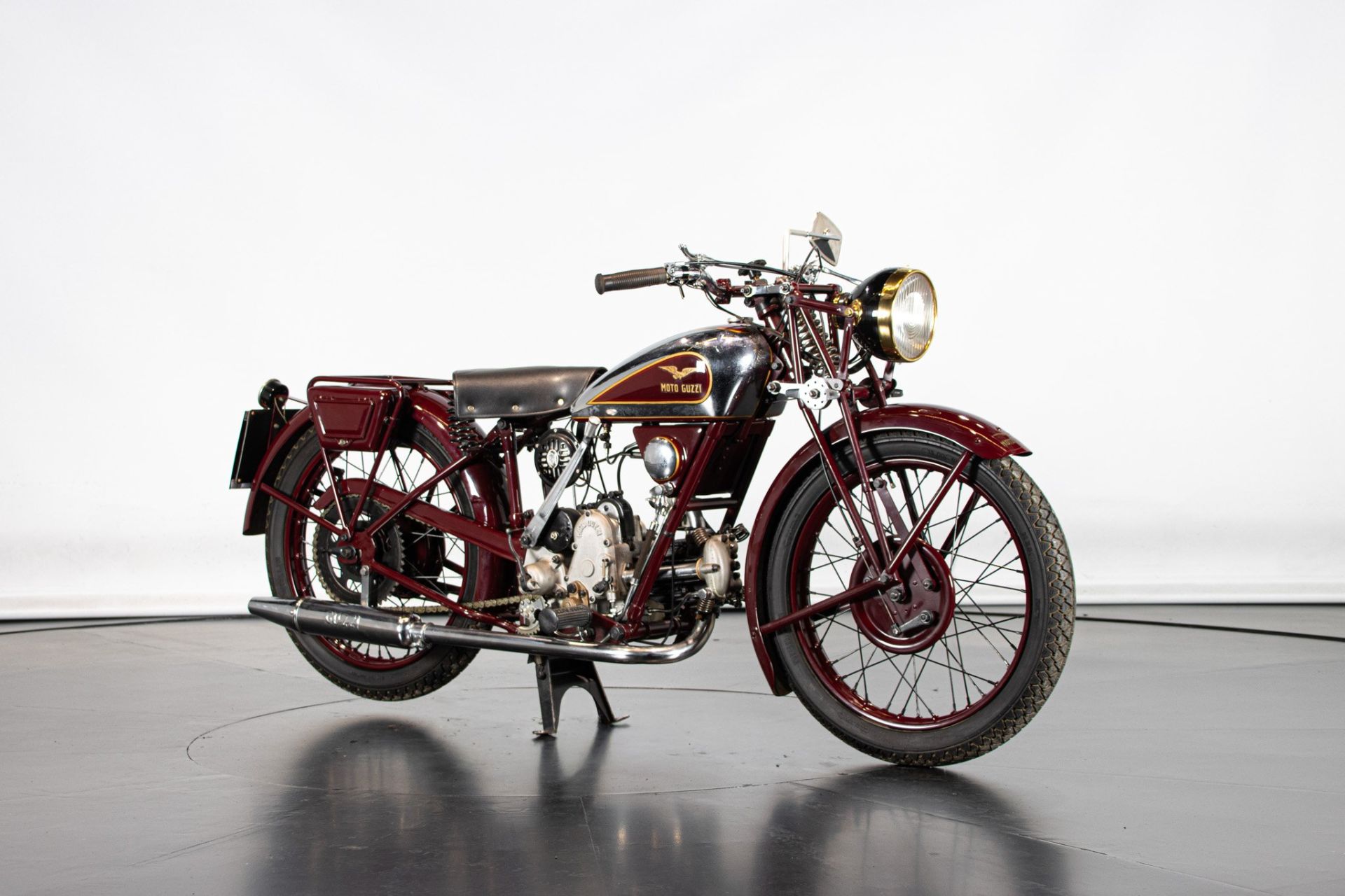 1937 MOTO GUZZI P175