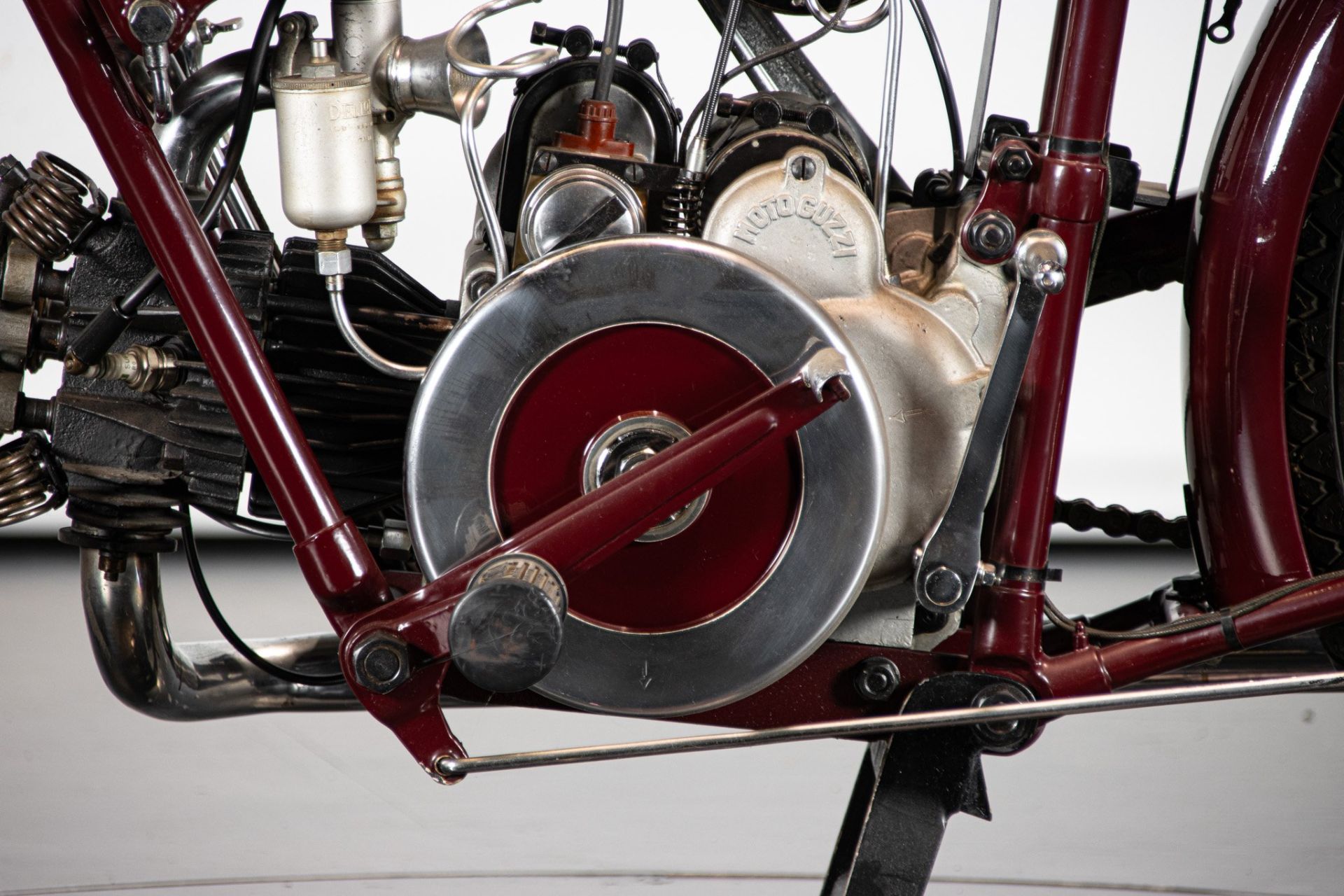 1937 MOTO GUZZI P175