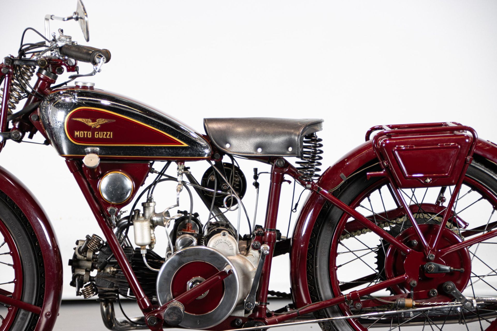 1937 MOTO GUZZI P175