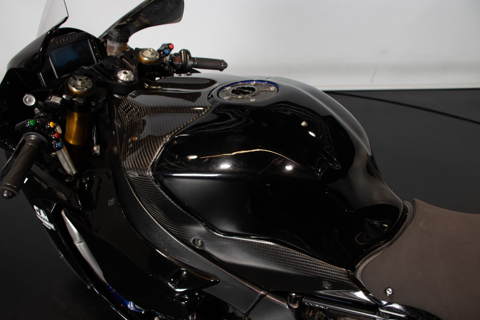 2024 YAMAHA R1