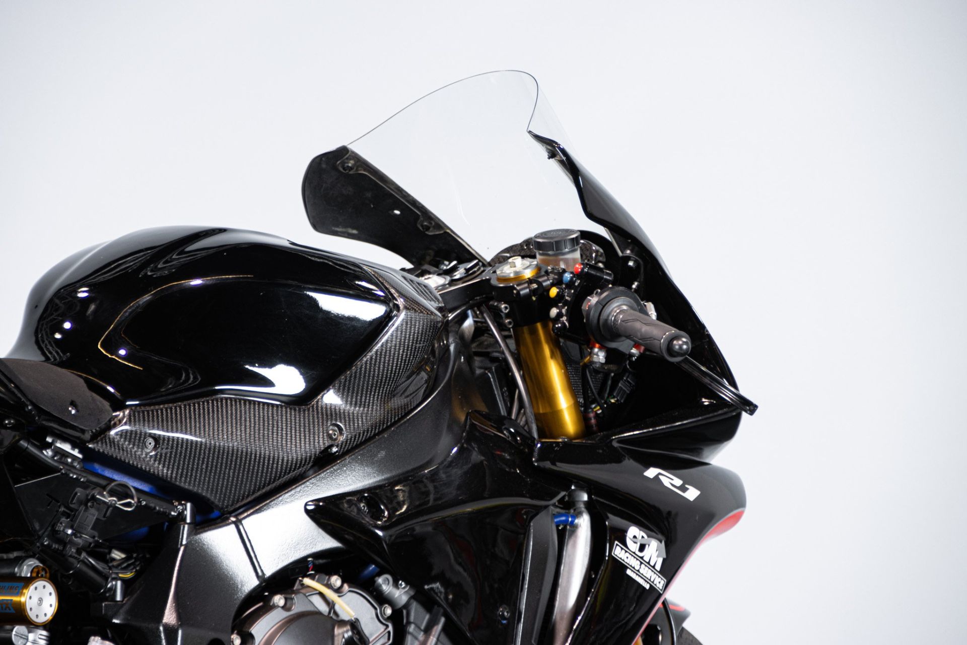 2024 YAMAHA R1