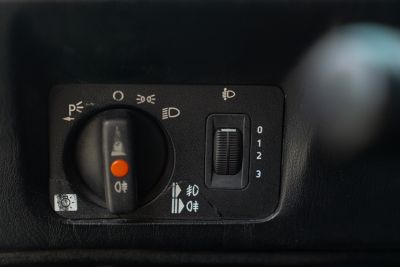 1991 MERCEDES-BENZ 190 E 1.8
