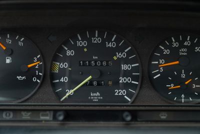1991 MERCEDES-BENZ 190 E 1.8