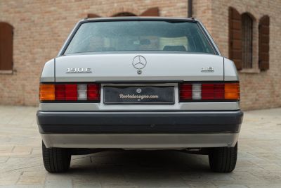 1991 MERCEDES-BENZ 190 E 1.8