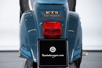 1977 VESPA ET3 125 PRIMAVERA JEANS