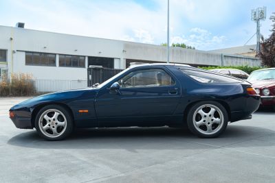 1981 PORSCHE 928