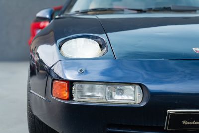 1981 PORSCHE 928