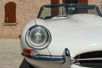 1968 JAGUAR E-TYPE I° SERIE 4.2 ROADSTER