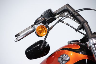 2010 HARLEY DAVIDSON DYNA WYDE GLIDE