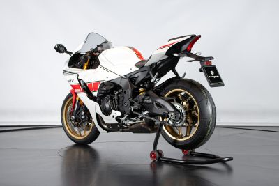 2023 YAMAHA R1 60°th ANNIVERSARIO