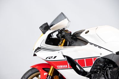 2023 YAMAHA R1 60°th ANNIVERSARIO