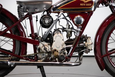 1937 MOTO GUZZI P175