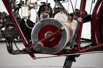 1937 MOTO GUZZI P175