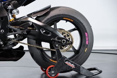2024 YAMAHA R1