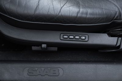 1997 SAAB 900 SE