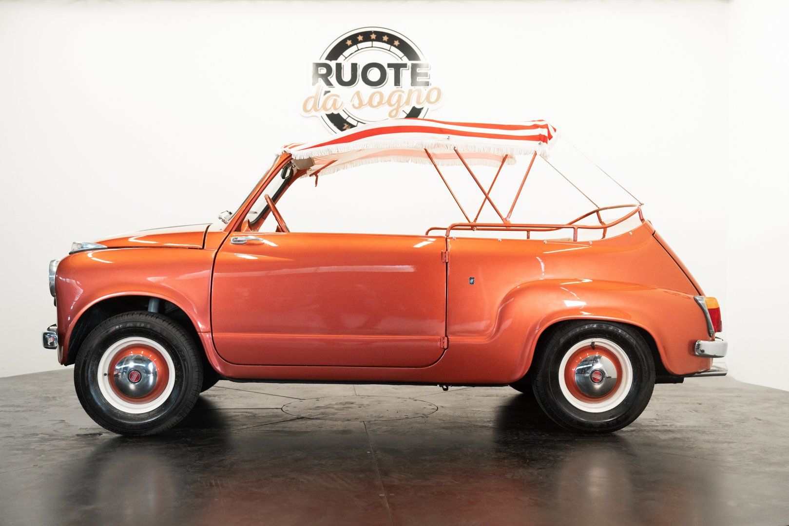 1957 Fiat 600 "Maggiolina" by Francis Lombardi