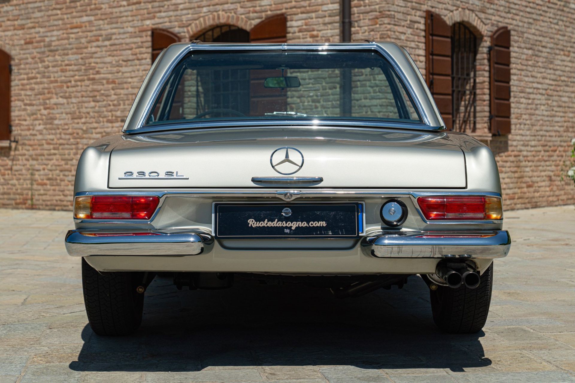 1965 MERCEDES-BENZ 230 SL