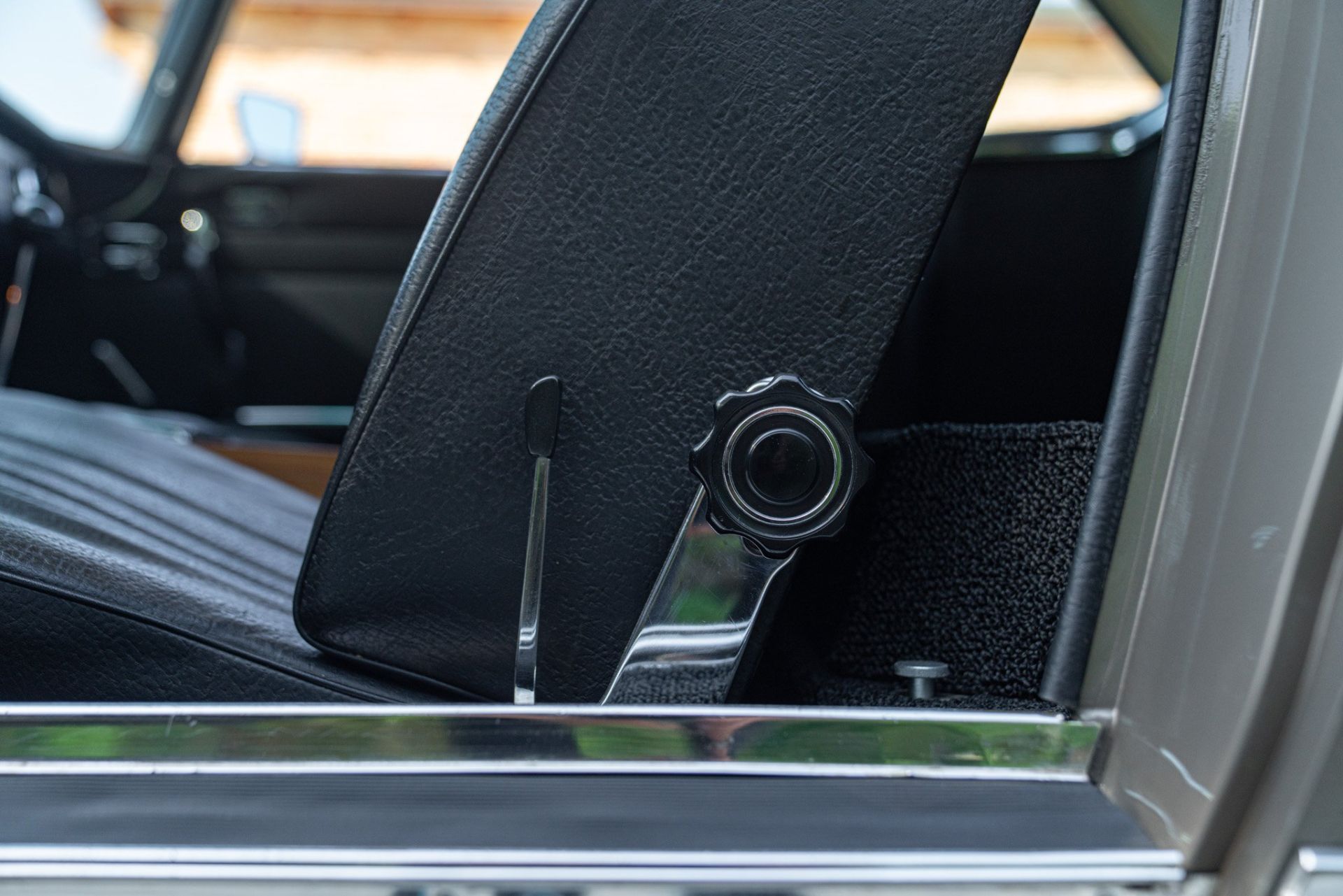 1969 MERCEDES-BENZ 280 SL