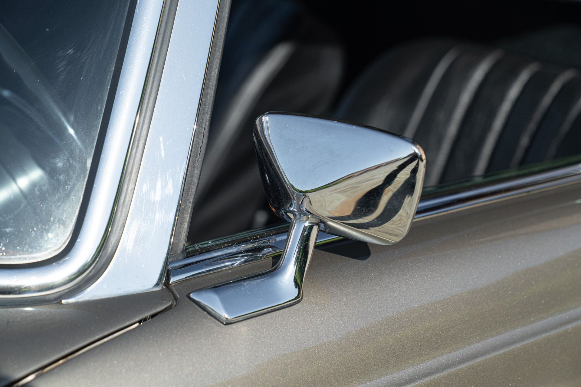 1969 MERCEDES-BENZ 280 SL