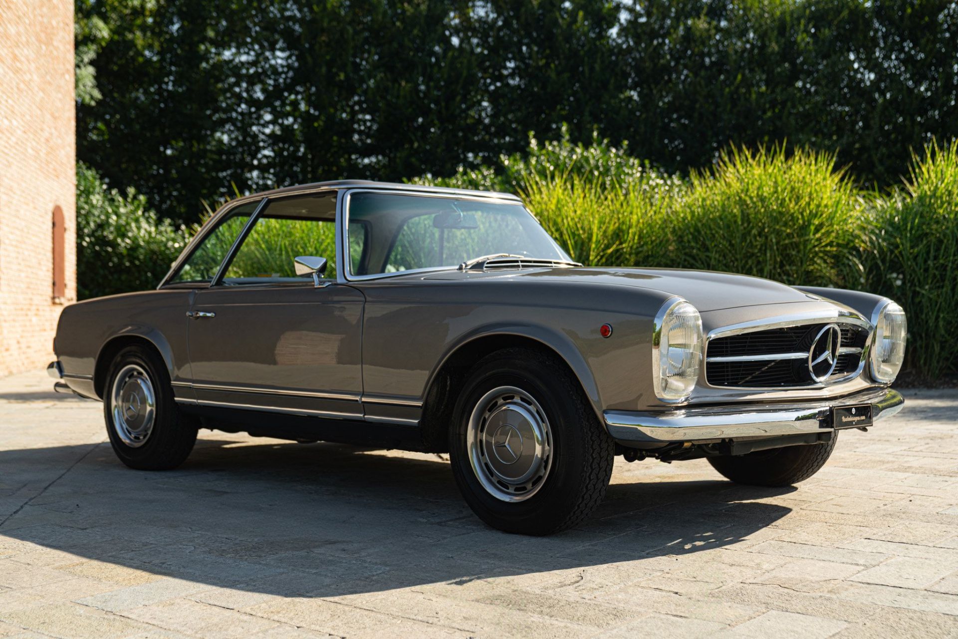 1969 MERCEDES-BENZ 280 SL