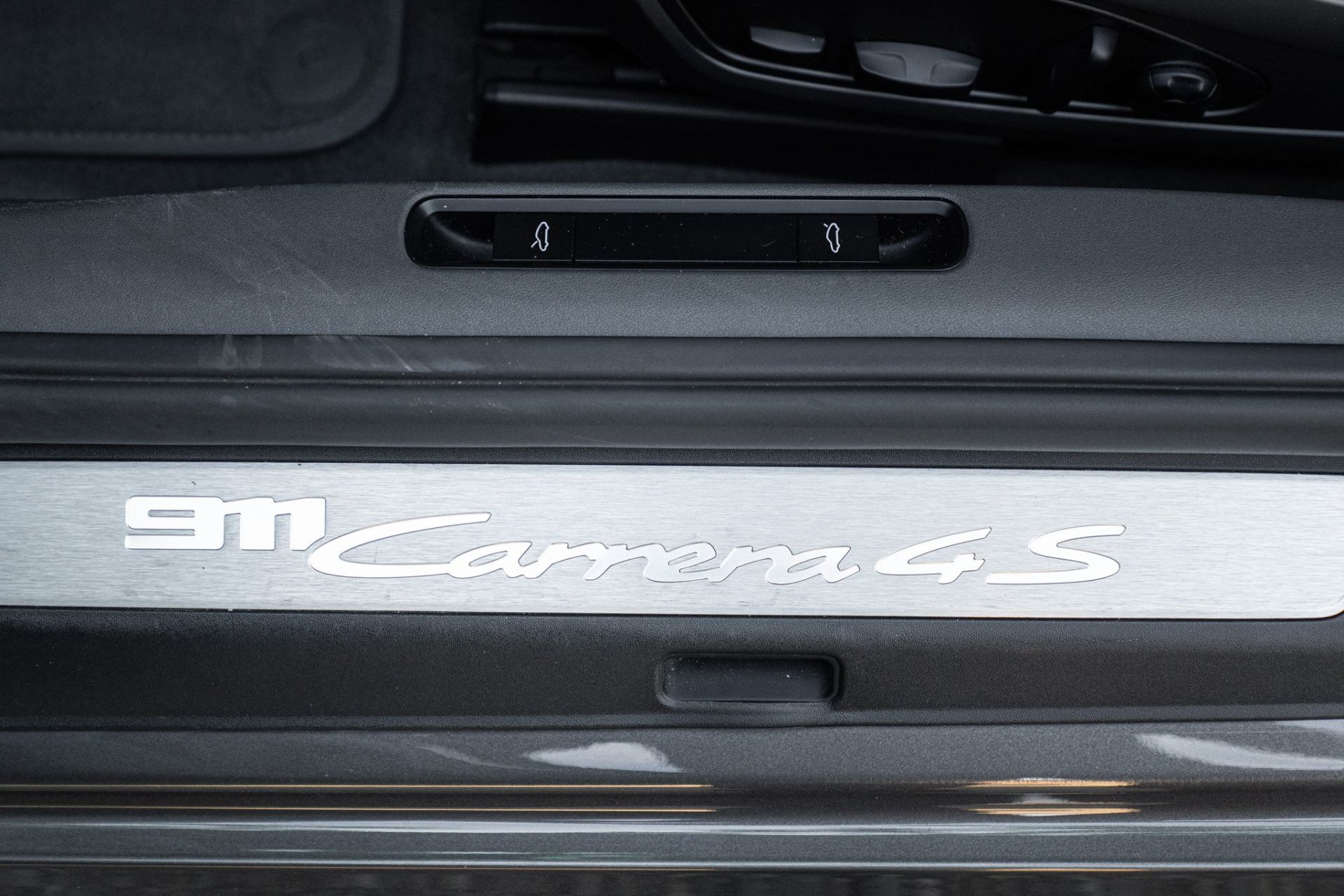 2019 PORSCHE 992 (911) CARRERA 4S