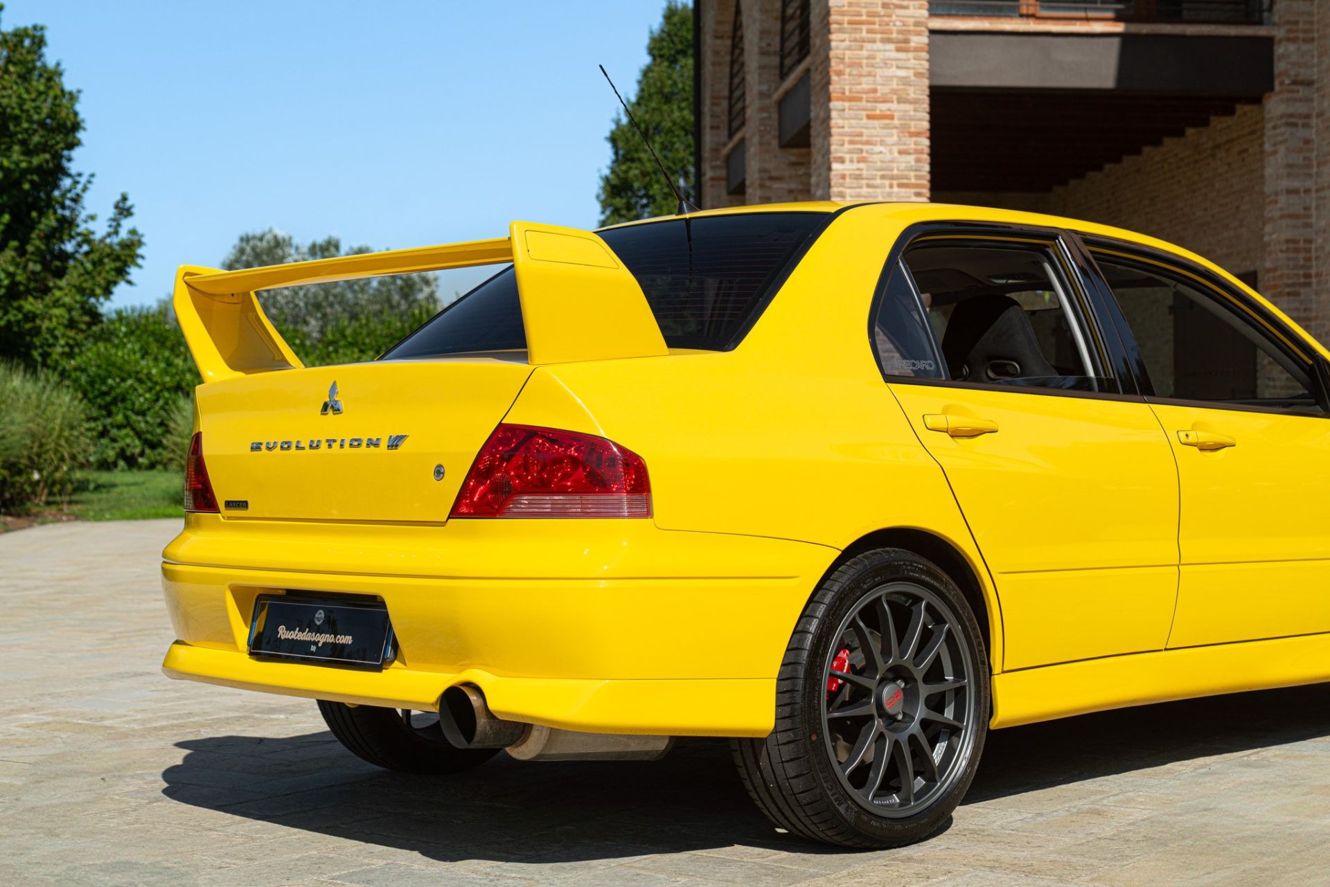 2003 MITSUBISHI LANCER EVO VII