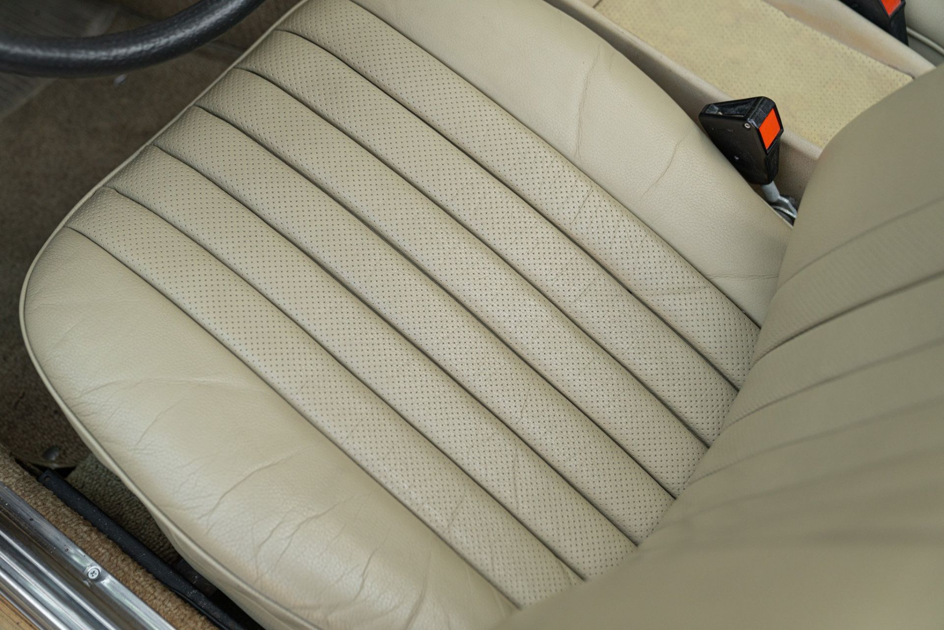 1977 MERCEDES-BENZ 450 SL