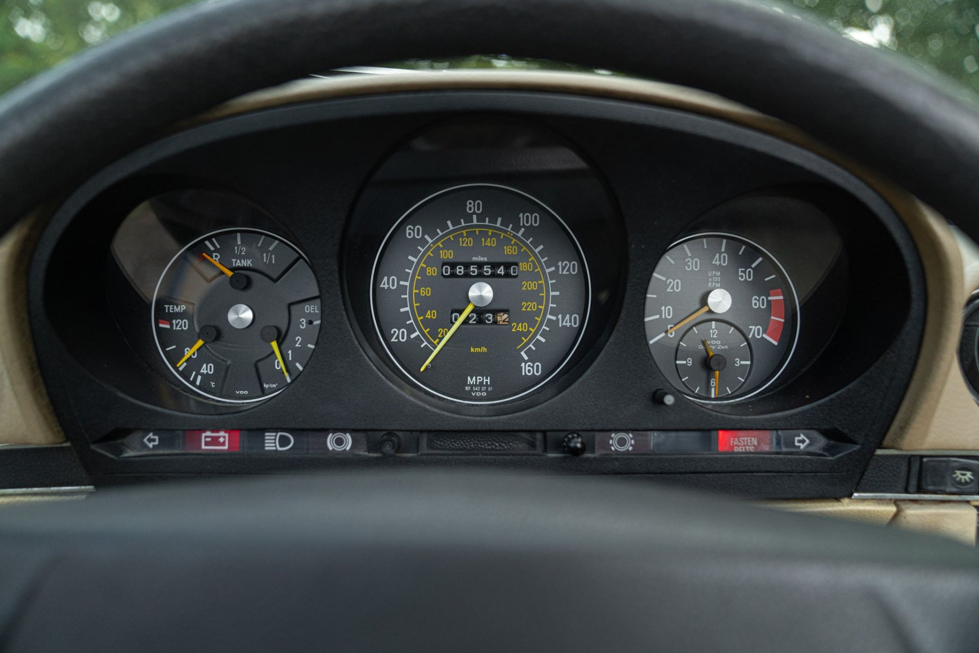 1977 MERCEDES-BENZ 450 SL
