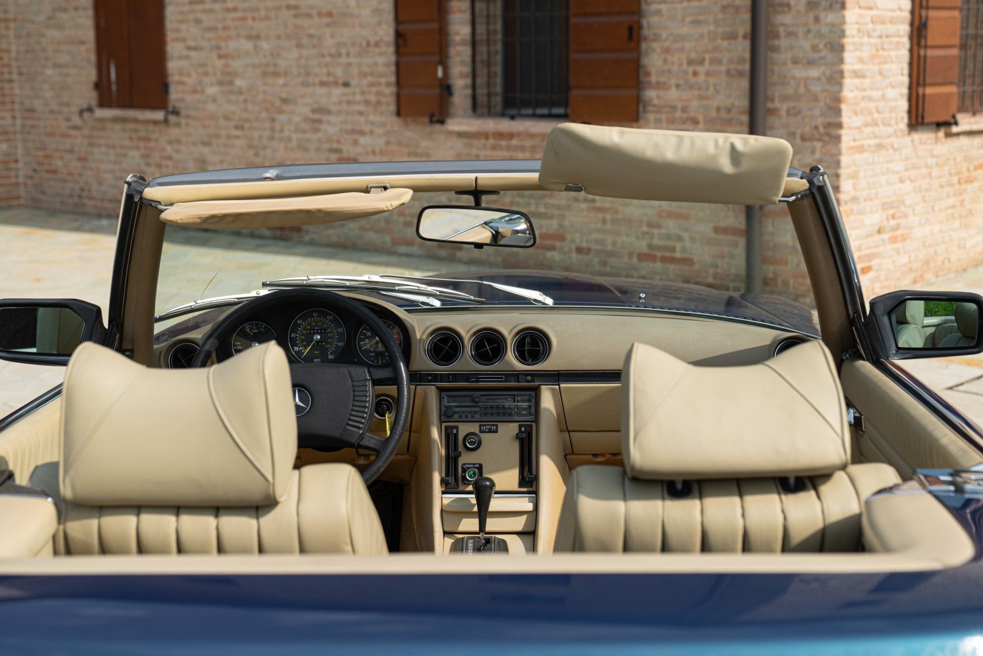 1977 MERCEDES-BENZ 450 SL