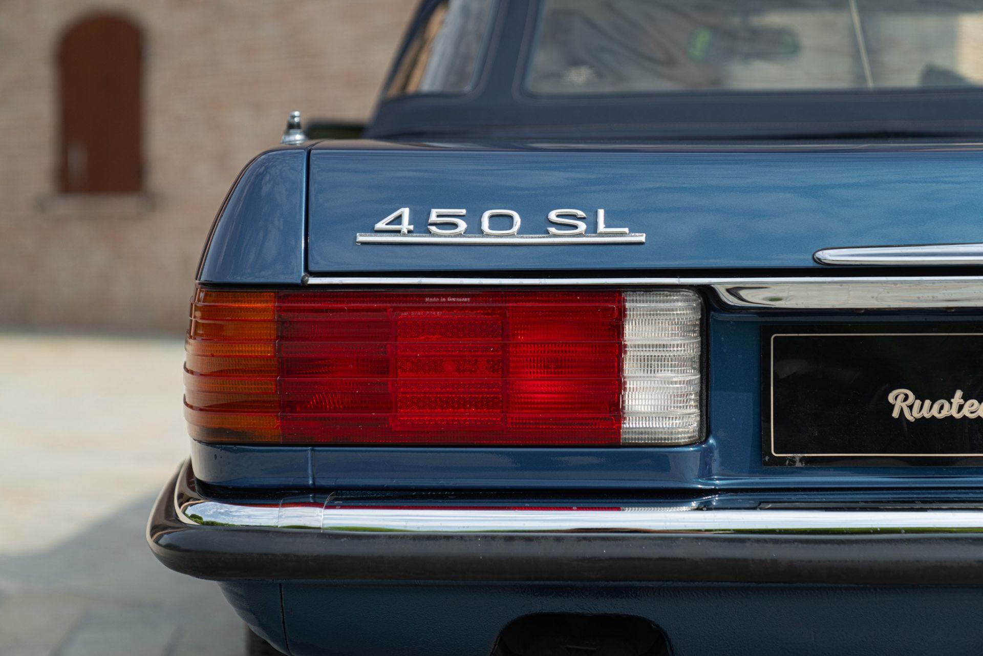 1977 MERCEDES-BENZ 450 SL