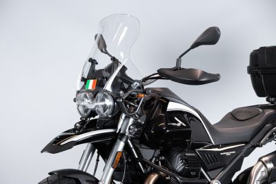 2022 MOTO GUZZI V85 TT GUARDIA D’ONORE 1946