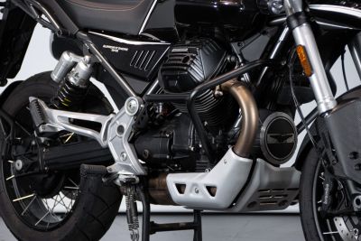 2022 MOTO GUZZI V85 TT GUARDIA D’ONORE 1946