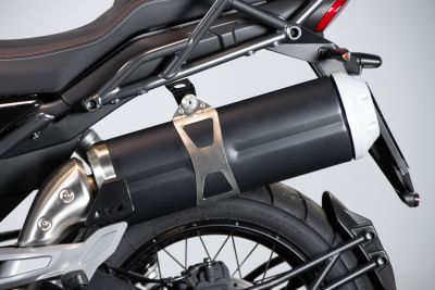 2022 MOTO GUZZI V85 TT GUARDIA D’ONORE 1946