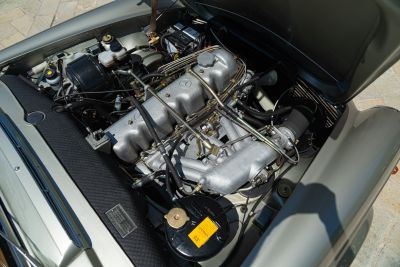 1965 MERCEDES-BENZ 230 SL
