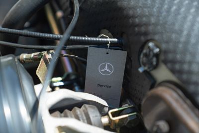 1965 MERCEDES-BENZ 230 SL